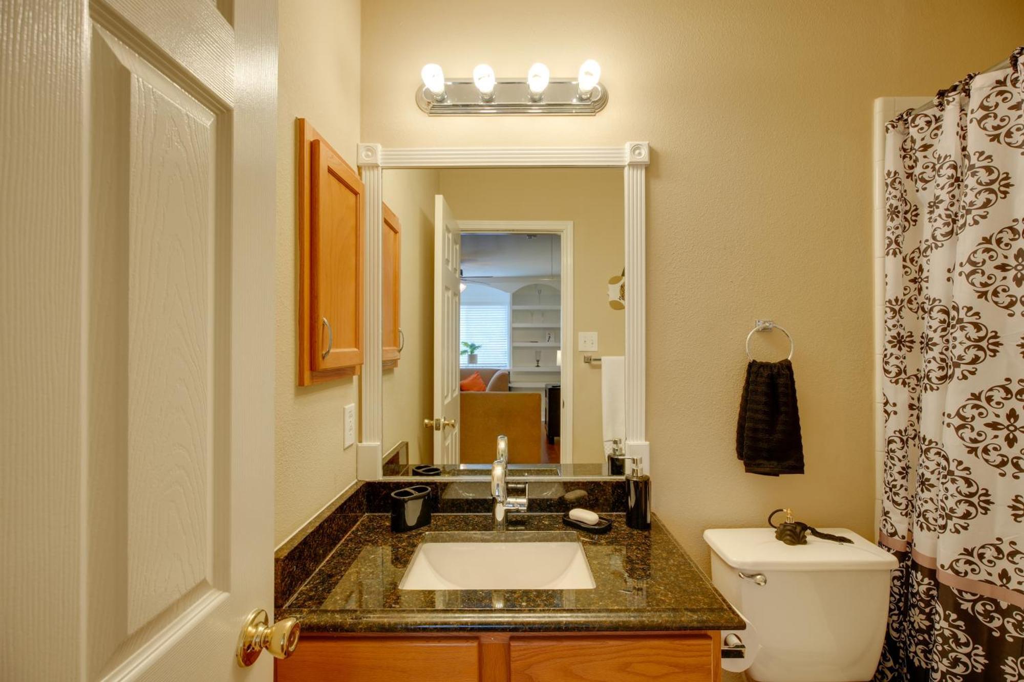 San Antonio Home With Pool Access Near Lackland Afb Eksteriør billede