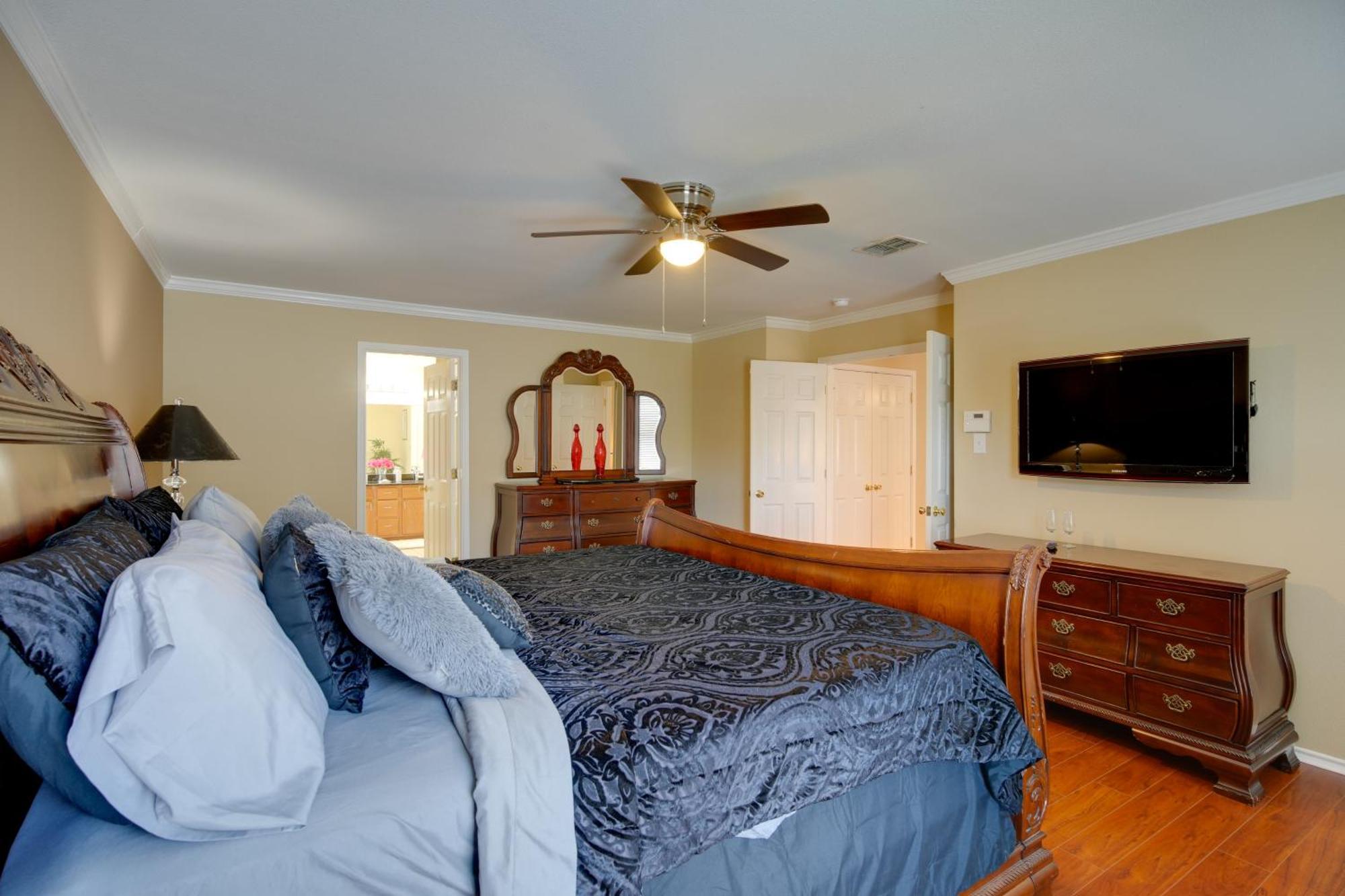 San Antonio Home With Pool Access Near Lackland Afb Eksteriør billede