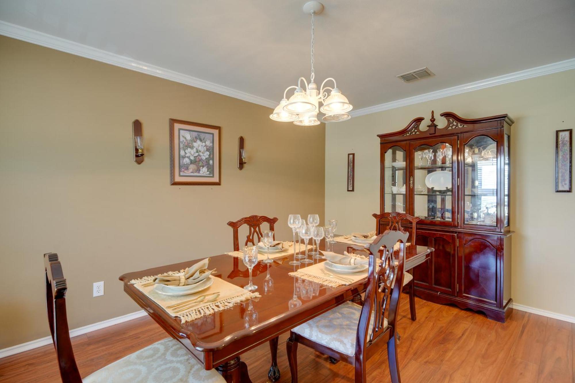 San Antonio Home With Pool Access Near Lackland Afb Eksteriør billede